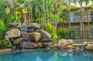 Hotel Tropiq - Cairns - 3