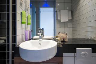 Holiday Inn Express Lille Centre by IHG - 3