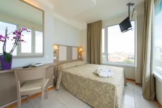 Hotel Cristallo - Riccione - 4