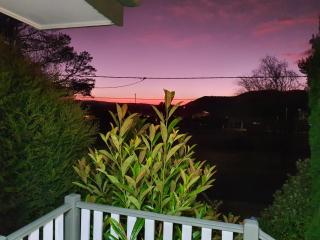 The Junction Estate COOL CALM COZY A Home N Host Property - Wallerawang - 9