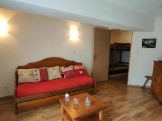 Appartement T2bis, 6 pers, proche télécabine, parking - FR-1-234-182 - 7
