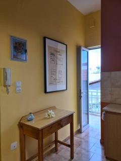 Seaside Apartment in Xilokastro - Ammos Beige by Booking Kottas - Xylokastro - 1