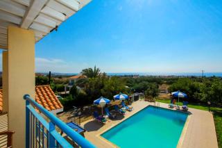 Villa Vineyard by Villa Plus - Peyia - 2