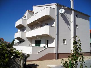 Apartments Josipa & Niki - Vodice - 0