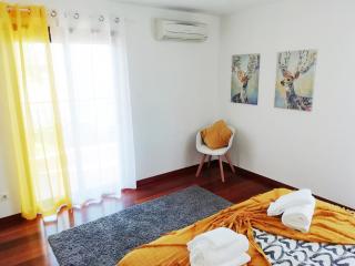 Sunny Retreat - Luz - 5