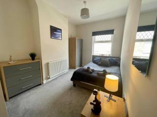 Western House - By Sigma Stays - Crewe - 4