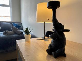 Western House - By Sigma Stays - 3