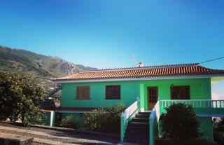 Sea and Mountain View Apartment - Los Llanos de Aridane - 0