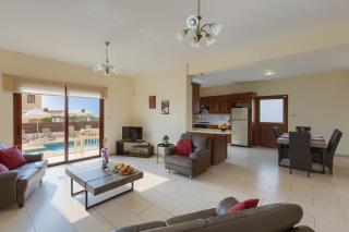 Villa Cypria Maria by Villa Plus - Peyia - 3