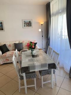 Appartamento confortevole con piscina 7 - 4