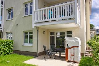 Terrasse, gratis Nutzung vom AHOI Erlebnisbad und Sauna in Sellin - Meeresblick FeWo 78 - Göhren - 6