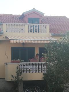 Apartman Kolona - Tkon (Tuconio) - 8