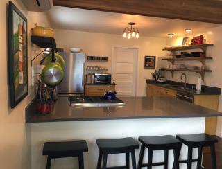 Adorable Home on the Park 10 Miles South of Eugene - 6