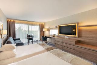 Hotel Senator - 6