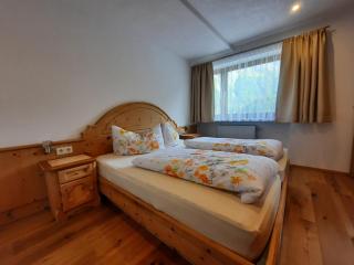 Haus Bergblick - Spiss - 2