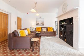 Charles Alexander Short Stay - Clifton Drive Beach Retreat - Lytham St Annes - 8