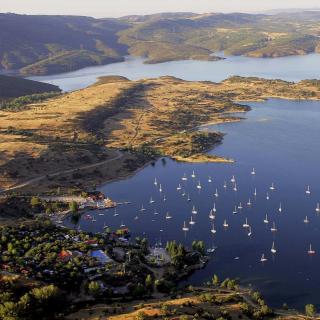 El Lago - 2