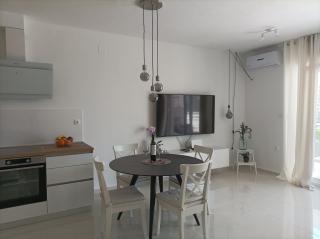 LUXURY APARTMENT MEJE - 3