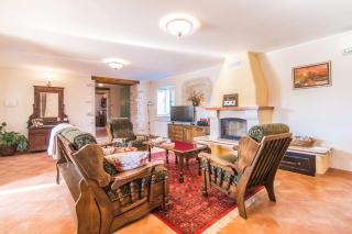 Villa Faggiolo by Villa Plus - Rudani - 4