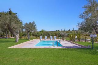 Villa Marzallo by Villa Plus - 5