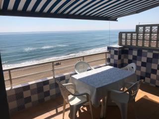 Beachfront and Peaceful Apartment - 5