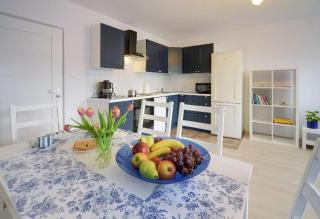 Trevilles Apartamenty - Granatowy - 0