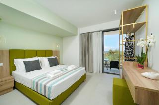 Miracle Suites by Klisma beach - 3