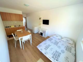 Apartments Novak - Pag - 3