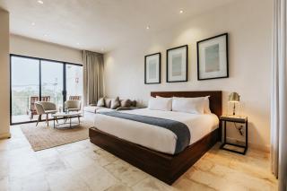 The Strabon Tulum - 1