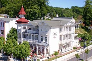 Hotel Villa Waldfrieden - Ostseebad Sellin - 0