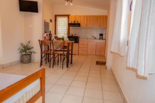 Small Paradise - Nikiti - 5