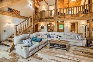 Classy Home with Hot Tub 2 Mi to Lake Access! - 5