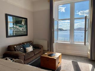Westbay Seafront Apartment - Oban - 8