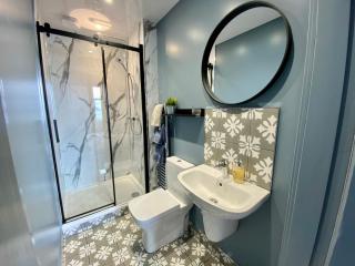 Westbay Seafront Apartment - Oban - 9
