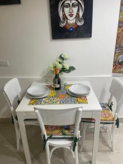 Mega House 2 - Catania - 0
