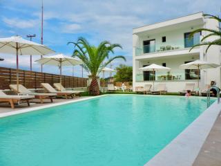 Essentia Vita Comfy Suites - Limenas - 2