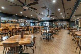 Best Western Plus Hilltop Inn - Redding - 4