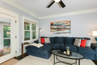 Blue Ridge Haven - Black Mountain - 7