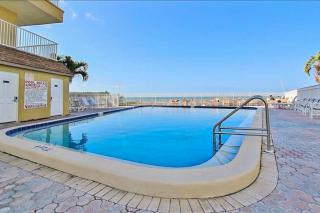 Sea Gate 308 - Clearwater Beach - 9