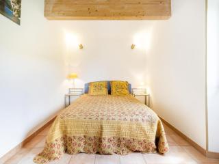 Peaceful holiday home with pool in Les Assions - Les Assions - 7