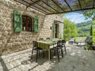 Peaceful holiday home with pool in Les Assions - Les Assions - 5