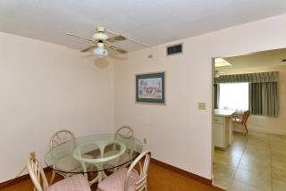 Siesta Key Beach Resort and Suites - 9