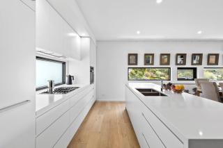 Oceania 11 - Lorne - 3