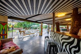 Shoestrings Backpackers Lodge Vic Falls - Victoriawatervallen - 3