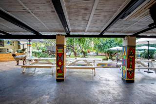 Shoestrings Backpackers Lodge Vic Falls - Victoriawatervallen - 2