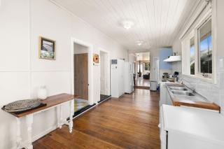 The Little White House - Lorne - 2
