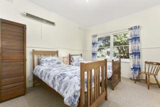 Charles - Lorne - 4