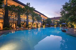 Hotel Kumala Pantai - Legian - 8