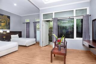Dewi Sinta Hotel and Restaurant - Tanah Lot - 1