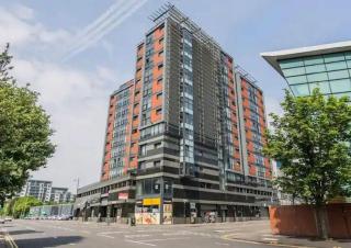 SECC&HYDRO BeAUTIFUL 2BR APARTMENT WITH FREE PARKING - 9